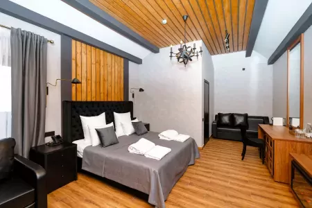 Отель "Ski Resort" / "Ски Резорт"