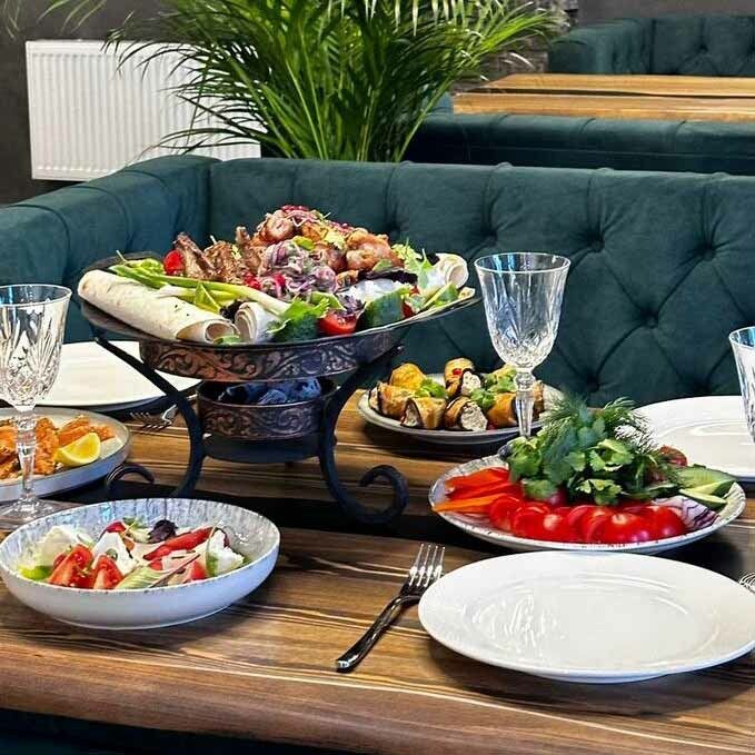 Отель "Ski Resort" / "Ски Резорт"