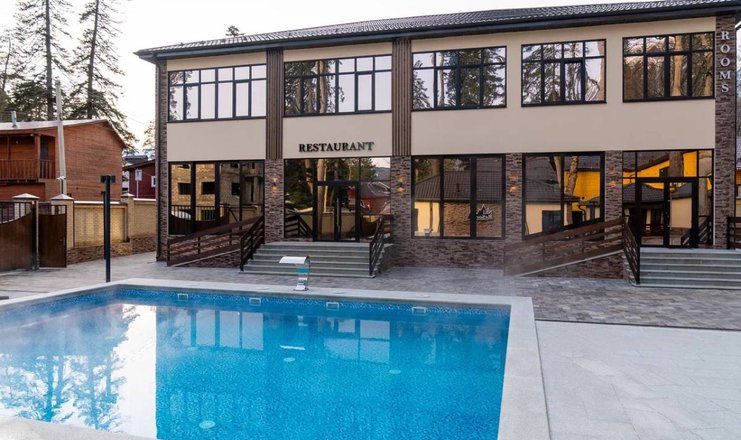 Отель "Ski Resort" / "Ски Резорт"