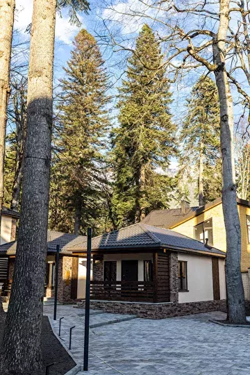 Отель "Ski Resort" / "Ски Резорт"